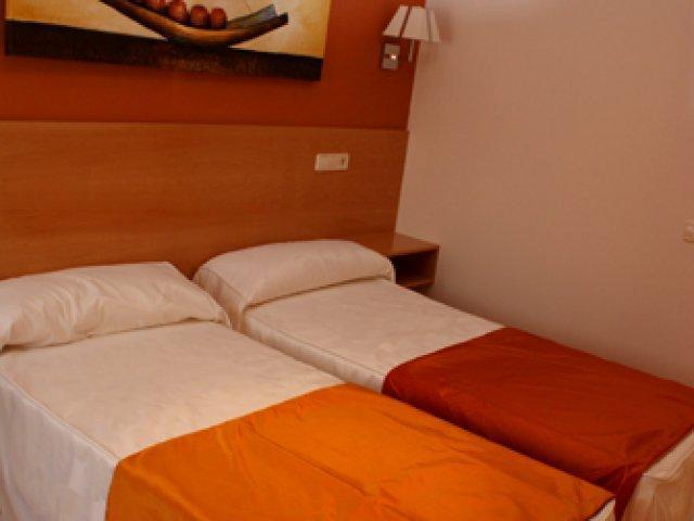 Hotel Mataelpino Segovia Zimmer foto